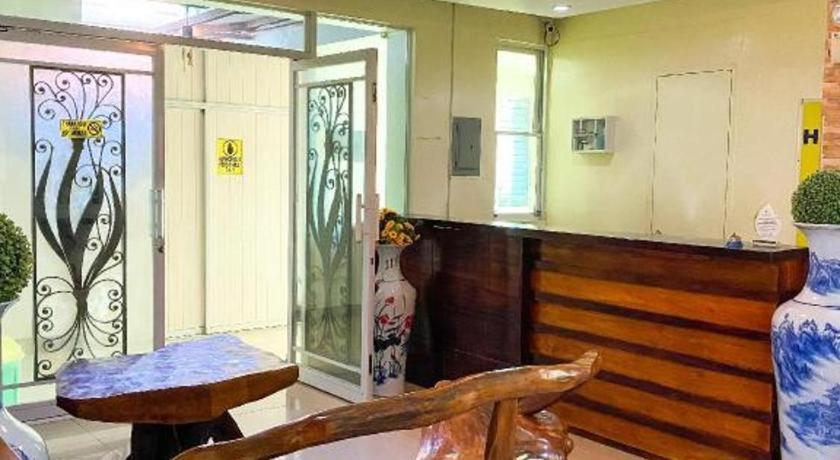 Jm Backpackers Hometel Guimaras Esterno foto